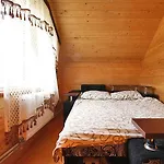 Karpatskyi Teremok Casa de hóspedes *