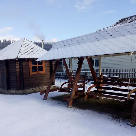 בית הארחה Karpatskyi Teremok