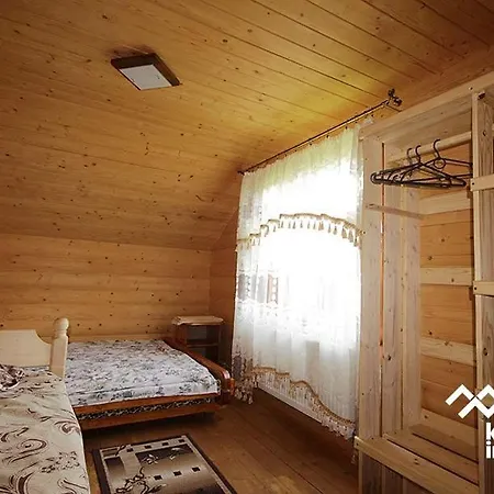 게스트하우스 Karpatskyi Teremok *