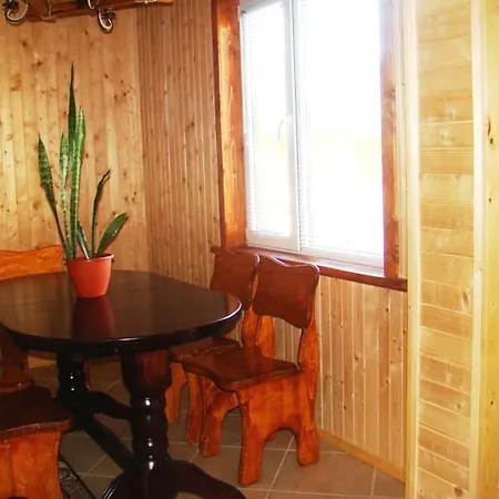 Karpatskyi Teremok 게스트하우스 베르코비나