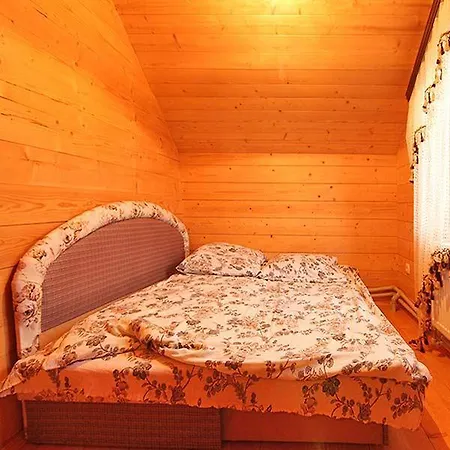 Karpatskyi Teremok Guest house Verkhovyna